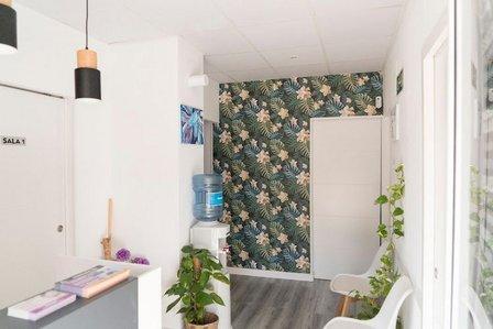 FISIHOLISTIC Centro de FISIOTERAPIA ,Osteopatía, Maderoterapia, PILATES y Psicologia en Hortaleza