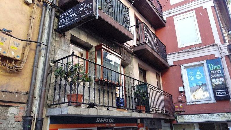 Estética Y Peluquería Flory