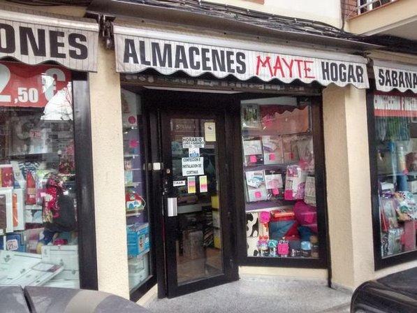 ALMACENES MAYTE - Ropa de hogar - Instalación y confección de cortinas - Tapicería - Fundas de sofás