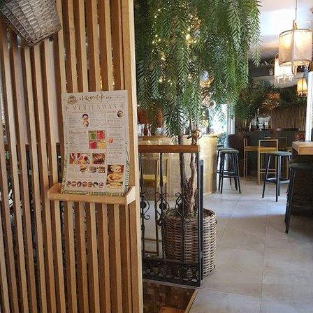 La Kama Café (Tropical Fresh Cocktail Bar)