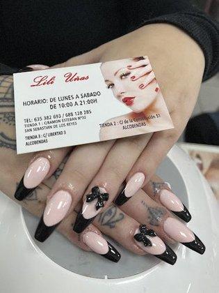 Lili uñas