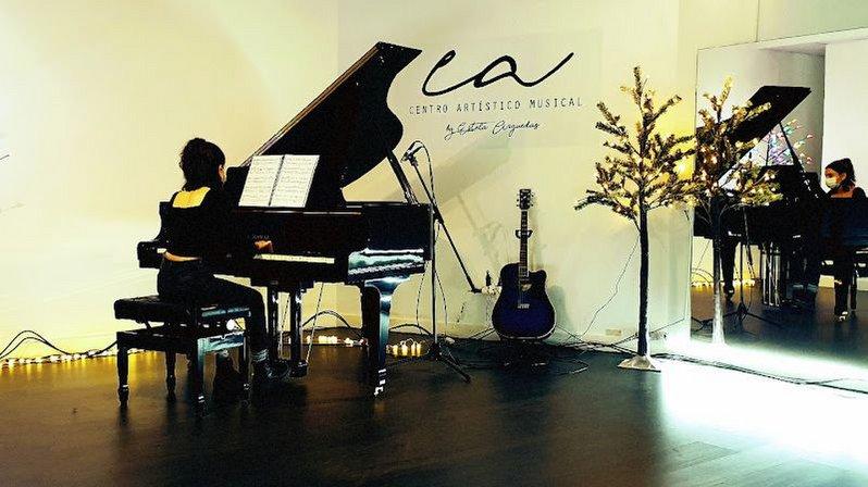 EA CENTRO ARTÍSTICO MUSICAL