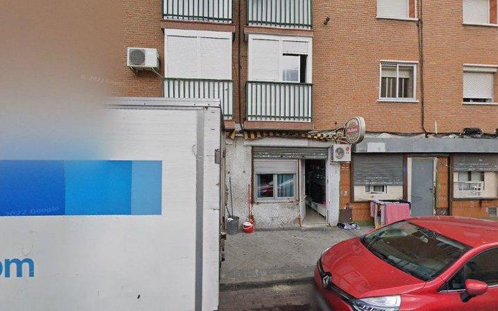 Portal de c/ Mestanza, 13