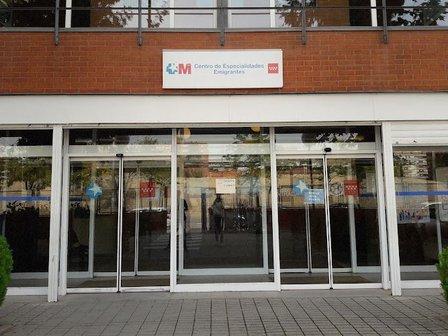 Peripheral Specialty Center Emigrantes