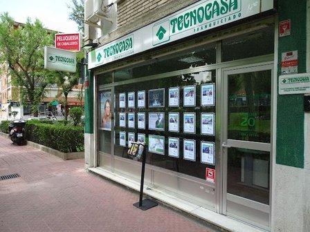 Tecnocasa agencia inmobiliaria