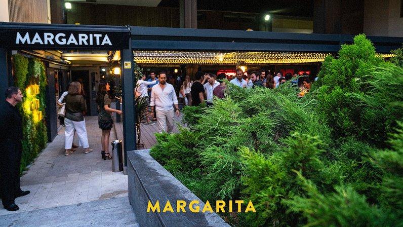 Restaurante Terraza Margarita I Tardeo y Cenas en Madrid