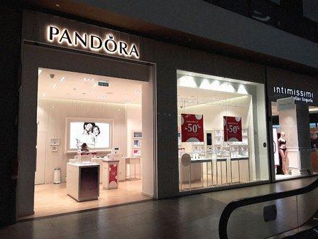 Boutique PANDORA