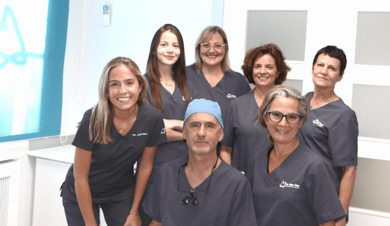 Dental Clinic Reina Victoria 70