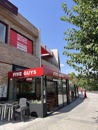 Five Guys Burgers and Fries Madrid Pozuelo