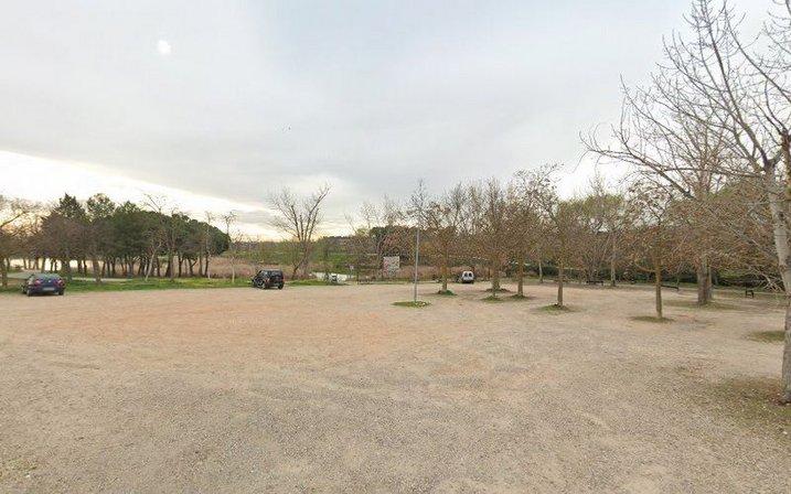 Aparcamiento tierra Arroyo Butarque