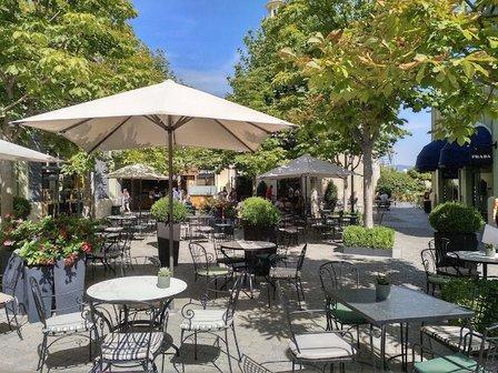 Café & Tapas