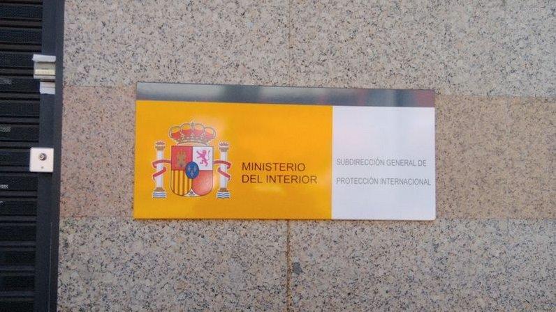 Oficina de Asilo y Refugio