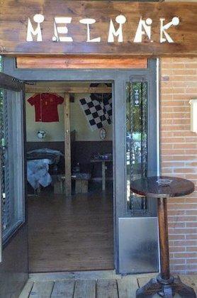 Bar Melmak