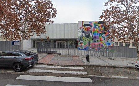 Oficina de Información Juvenil zona 8; Usera