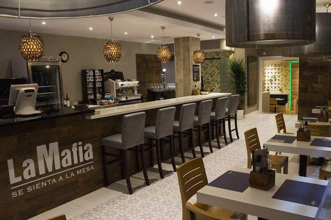 La Mafia se sienta a la Mesa Colmenar Viejo