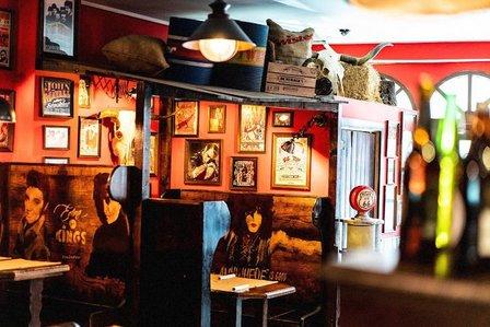 Twister Rock&Food