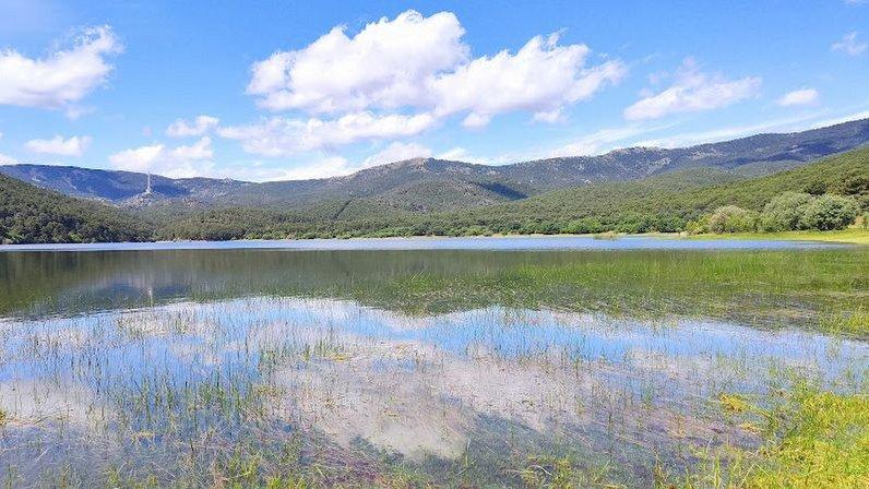 Parking Embalse La Jarosa