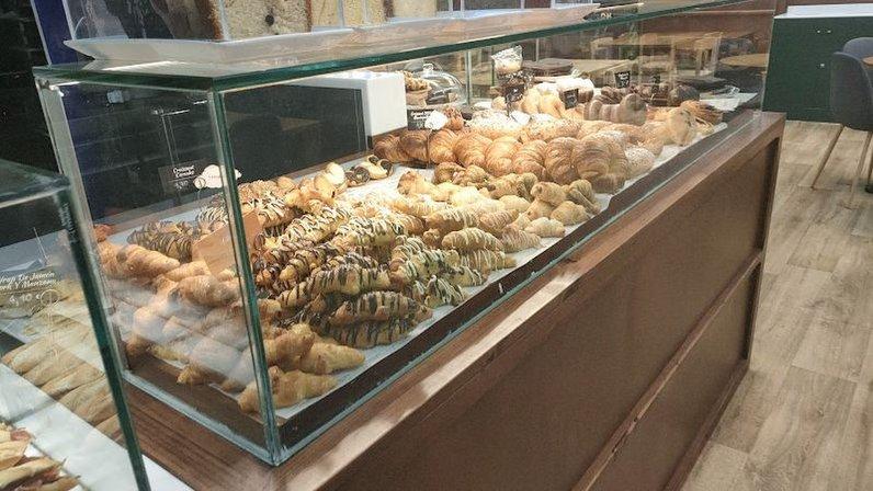 Santagloria Coffee & Bakery