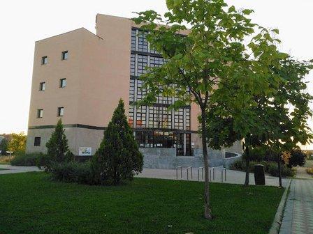 Centro de Servicios Sociales Fuente Carrantona Madrid