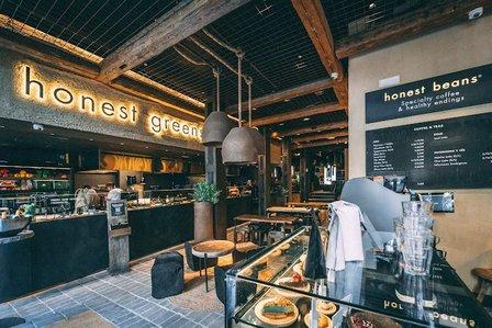 Honest Greens Gran Via 7