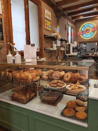 Mazál Bagels & Café – Chamberí