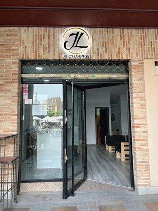 Juicy Lounge