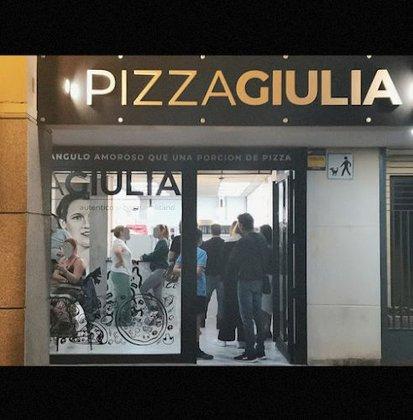 Pizza Giulia