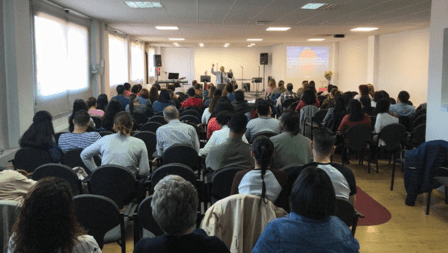 Iglesia La Roca Pastor Federico Schommer