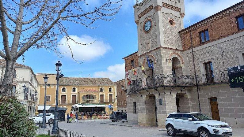 Ayuntamiento Carbonero el Mayor
