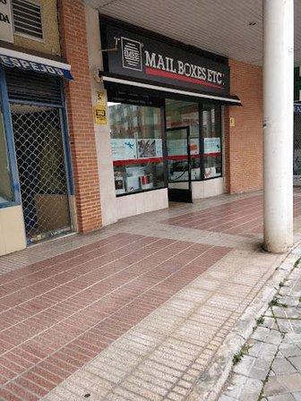 Mail Boxes Etc. - Centro MBE 2706