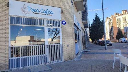 Tres Cafés
