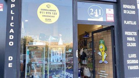 Reparacion de Calzado y Duplicado de Llaves Mario Cáceres