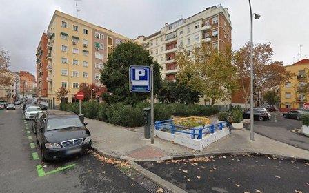 Plaza de la Condesa de Gavia, 1 Garage