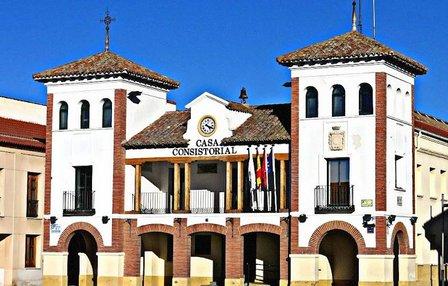 Pinto City Hall