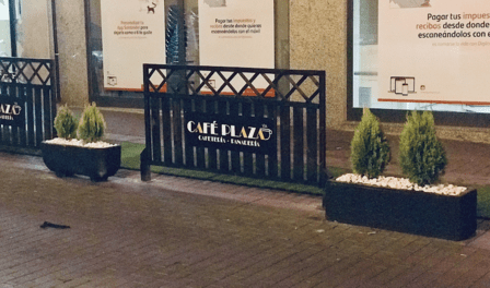 Café Plaza
