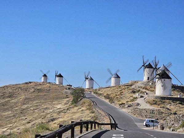 Aparcamiento Molinos de Consuegra