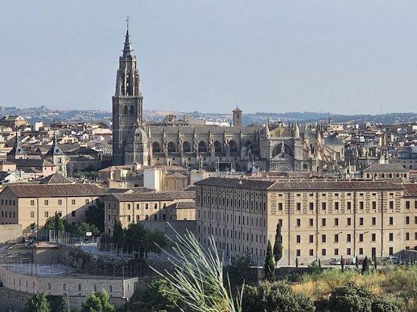 Junta De Comunidades De Castilla La Mancha Administración De Presidencia Y Adm