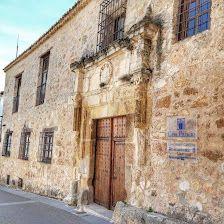 Casa Palacio Uclés by Domingo Sánchez