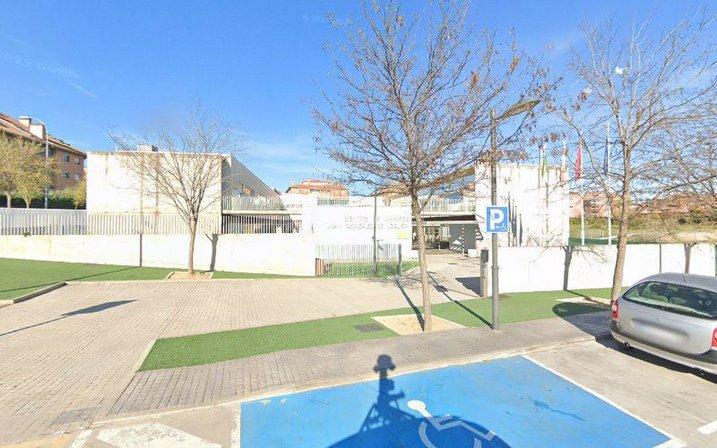 Centro de mayores Juan González de Uzqueta