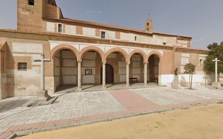 IGLESIA DE SAN PEDRO APÓSTOL