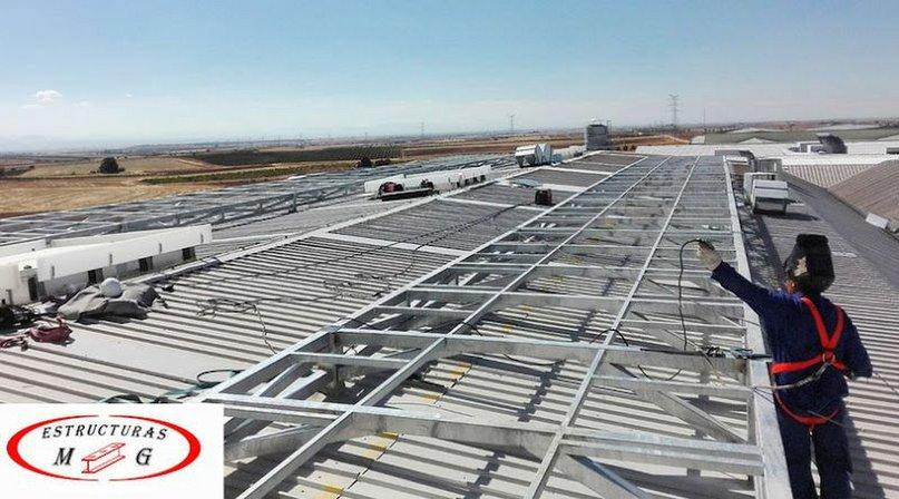 Muñoz Gómez Estructuras Metálicas S.L.