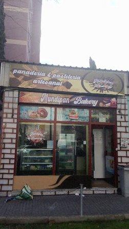 Mundipan Bakery panaderia y pasteleria