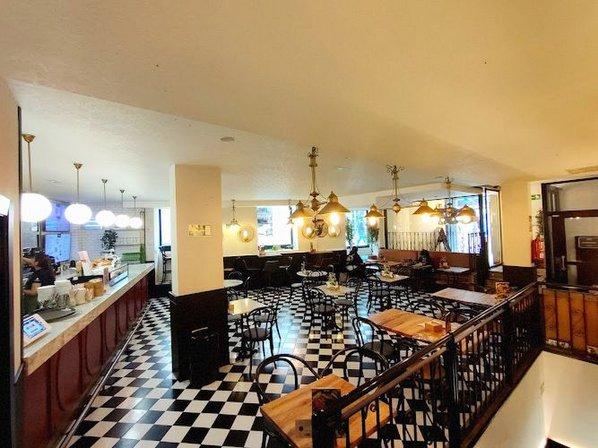 All Day Brunch by Café & Té