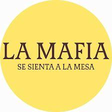 La Mafia se sienta a la mesa