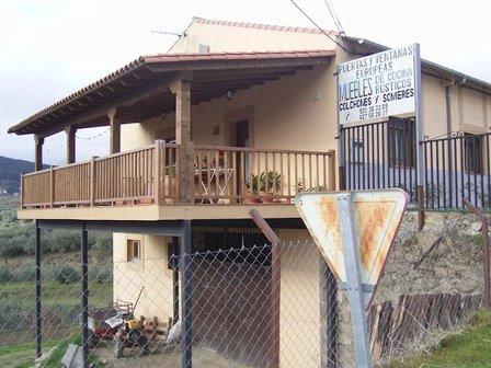 Carpinteria Hoyos del Pilon