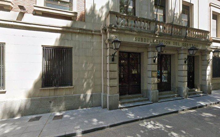 Ministerio de Hacienda y Administraciones Públicas Oficina de Extranjeria