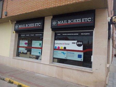 Mail Boxes Etc.