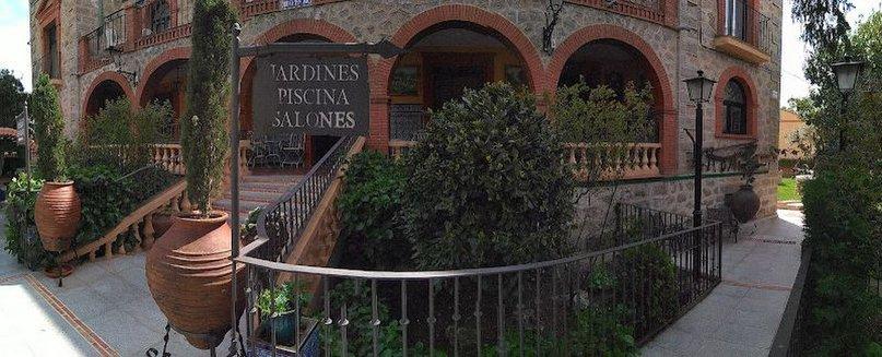 El Torreón de Piedralaves