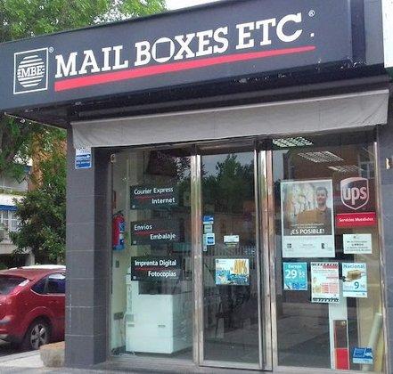 Mail Boxes Etc.