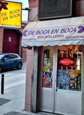 De Boca En Boca